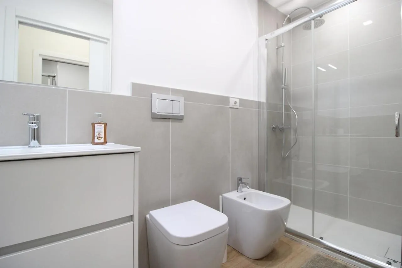 Milanrentals - Marte Apartment 0*, Milan Italy